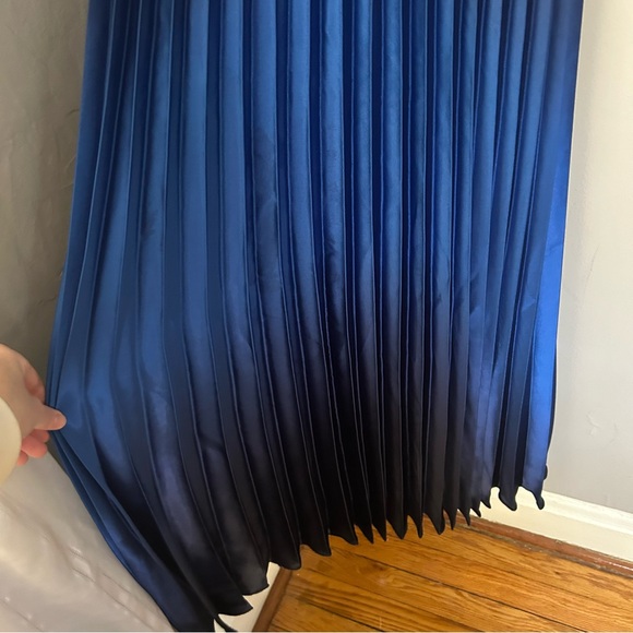 Cache blue/black ombré pleated gown Y2K size 4 - Picture 4 of 8